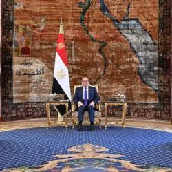 الطريجى يقدم العزاء للعنزي