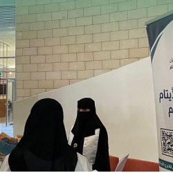 فيما نظمتها جمعية كيان للأيتام بالتعاون مع درة الملاعب : مباراة خيرية يعود ريعها لأسرة فهد المولد بكفالة (100) يتيم بنية شفائه