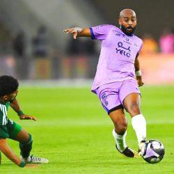 شاب بلجيكي يقطع آلاف الكيلومترات على دراجة لأداء الحج