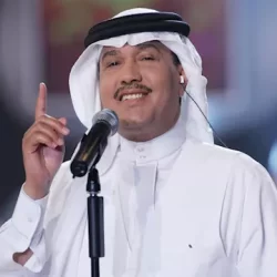 أمير منطقة حائل ونائبه يقدمان واجب العزاء لأسرة الباتع في وفاة والدتهم