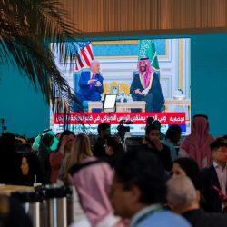 سمو ولي العهد يصطحب الرئيس الأمريكي في جولة بحي الطريف التاريخي في الدرعية