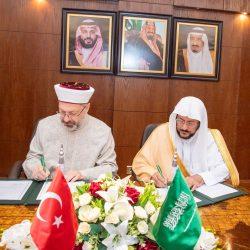 ” آل الشيخ ” نتطلع إلى مرحلة نوعية من التعاون الثنائي لنشر قيم الوسطية والاعتدال، ومكافحة التطرف والكراهية