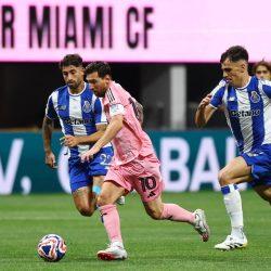 الهلال السعودي يتعادل مع الريال