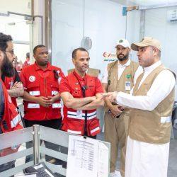 وصول حجاج المانيا وفرنسا وهولندا لأداء الحج