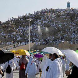 في يوم عرفة.. “جبل الرحمة” يشهد تجليات الدعاء والخشوع والسكينة