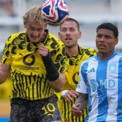 الأخضر يستأنف تدريباته في سان دييغو