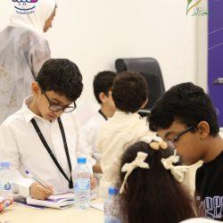 صدى الكلمات.. في بحر الحياة