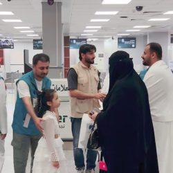 فرع وزارة الصحة بجازان يشارك في مبادرة “يسر وطمأنينة” لتوديع حجاج بيت الله الحرام بصبيا