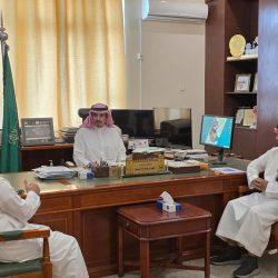 محافظ الدرعية يجتمع مع المدير التنفيذي للمدينة الطبية الجامعية بجامعة الملك سعود