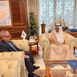 العنزى يوثق والفضلى يبدع