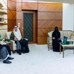 نائب أمير منطقة الرياض يؤدي صلاة الميت على والدة صاحبة السمو الملكي الأميرة جواهر بنت مساعد بن سعود بن عبدالعزيز آل سعود