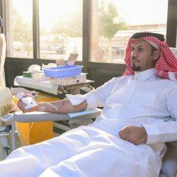 كرنفال بريدة للتمور يطلق خدمة “الباص السياحي” لتعريف الزوار بمعالم المدينة