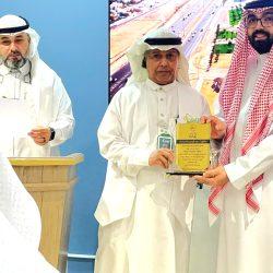 المدرب الطموح المستمر في الرياضة