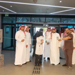 إنفاذًا لتوجيه الوزير د. عبداللطيف آل الشيخ.. خطباء الجوامع يبيّنون عظم حق الوالدين ووجوب برهما والإحسان إليهما