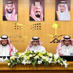 نادي الشباب يعلن التعاقد مع علي مكي لاعب نادي الوحدة سابقاً