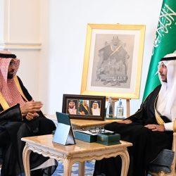 سمو ولي العهد يرأس جلسة مجلس الوزراء في نيوم