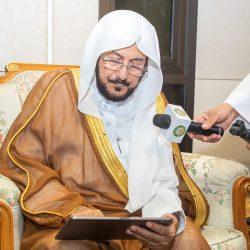 ضمن زيارته للمدينة المنورة.. وزير الشؤون الإسلامية يدشّن البرامج التوعوية والإرشادية وخطة أعمال الوزارة لموسم العمرة 1447هـ
