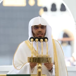 رئيس جمعية الثقافة والفنون بجدة يفتتح معرض بين الأبيض والأسود بأتيليه جدة