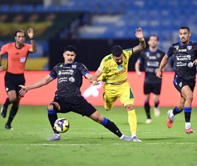 الخليج يتأهل إلى ربع نهائي كأس الملك بعد فوزه على التعاون بركلات الترجيح