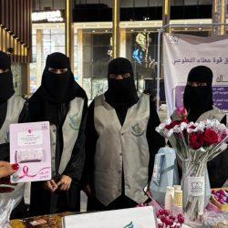 خالد النهدي يدشن المعرض (21) للفنان التشكيلي فهد خليف