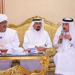 الذويبي يدشن “إلّا قليلا” بـ” كتاب الرياض”