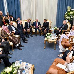 سفينة (شباب عمان ) ترسو في نادي اليخوت بجدة