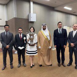 “اصواتٌ مستعارة “