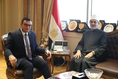 وزير الإسكان المصرى يستقبل مفتي الجمهورية لبحث تخصيص مقرات لدار الإفتاء في المدن الجديدة