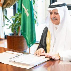 فرق أمانة تبوك الرقابية تضبط منزلًا شعبيًا لإعداد الأطعمة وتصادر أغذية تزن أكثر من نصف طن