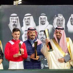 المنتدى الدولي لصنّاع التغيير يمنح شهادة شكر وتقدير لرئيس تحرير صحيفة نبض الإمارات