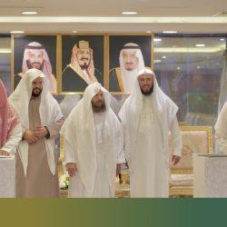 الكاتبة – أمل عبدالوهاب تدشن كتابها ” هم بإختصار ” في ختام معرض جدة الدولي للكتاب 2025