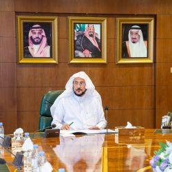 وزير الشؤون الإسلامية يوجه خطباء الجوامع بعموم مناطق المملكة بتخصيص خطبة الجمعة القادمة للحديث عن عناية الإسلام بالمرأة وحفظه لحقوقها
