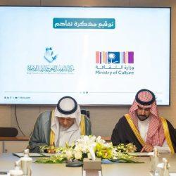 صالون محمد آل مسن الفكري اليومي في الرياض يصنع الوعي ويثري الحوار