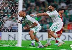 نائب وزير الرياضة يتوج نابولي بطلًا لكأس السوبر الإيطالي في نسخته الـ(38)