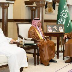 نائب أمير منطقة مكة المكرمة يؤدي صلاة الميت على صاحب السمو الأمير فيصل بن تركي بن عبدالله آل سعود بن فيصل آل سعود