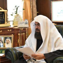 السديس يلتقي منسوبي إدارة التقنية ويؤكد تعزيز التحول الرقمي والذكاء الاصطناعي