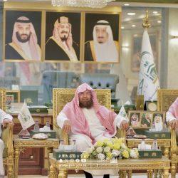 الأمير سعود بن نهار يستقبل مدير فرع هيئة الهلال الأحمر بالطائف ويتسلّم التقرير السنوي