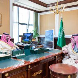 تحت مبررات واهية أمريكا تغزو فنزويلا