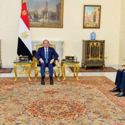 شيخ الأزهر يهنِّئ الشيخ محمد بن زايد بنجاح جائزة زايد وتصدرها للجوائز العالميَّة التي تشجِّع على ترسيخ السلام