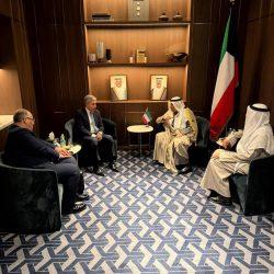 نورمحمدوف يحتفظ بلقب الوزن الخفيف في بطولة PFL بدبي