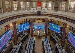 البورصة الباكستانية تغلق على ارتفاع