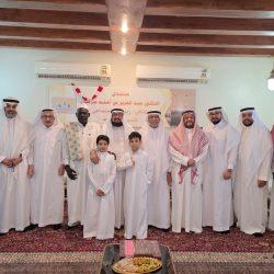 ازدواجية المواقف مفارقة في الخطاب القومي !!