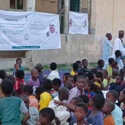 في أكبر مساجد بنغلاديش.. موائد برنامج خادم الحرمين الشريفين الذي تنفذه الشؤون الإسلامية تجمع أكثر من 3000 آلاف صائم في جامع “بيت المكرم” بدكا