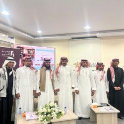 القرشي – يجتمع باللألعاب المختلفة بنادي الوحدة