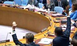 سمو وزير الخارجية يلتقي وزير خارجية الهند