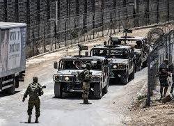 إصابة ثلاثة فلسطينيين برصاص الاحتلال الإسرائيلي في قطاع غزة