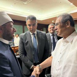 الهلال الأحمر يدفع بأكثر من 5060 طنًا من المساعدات الإنسانية للأشقاء الفلسطينيين