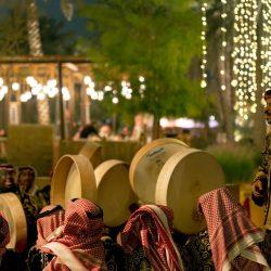 ضمن محاضرة “الفيصل في الذاكرة الشعبية” : الملك فيصل في الوجدان الجمعي: حضور يتجاوز اللحظة التاريخية ورمزاً راسخاً في العالمين العربي والإسلامي