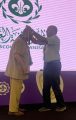 خلال المؤتمر الكشفي العربي الـ31 بدبي قلادة الكشاف العربي تُمنح للأمين العام للاتحاد العالمي الإسلامي للكشافة