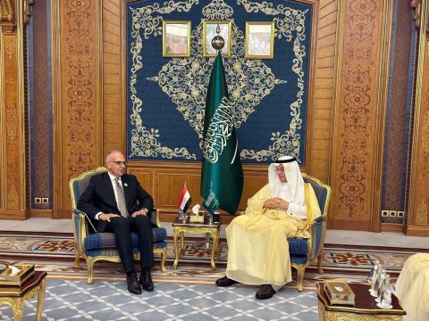  وزير الموارد المائية والري المصري يلتقي وزير البيئة والمياه والزراعة السعودي لبحث تعزيز التعاون المشترك في قطاع المياه بين البلدين